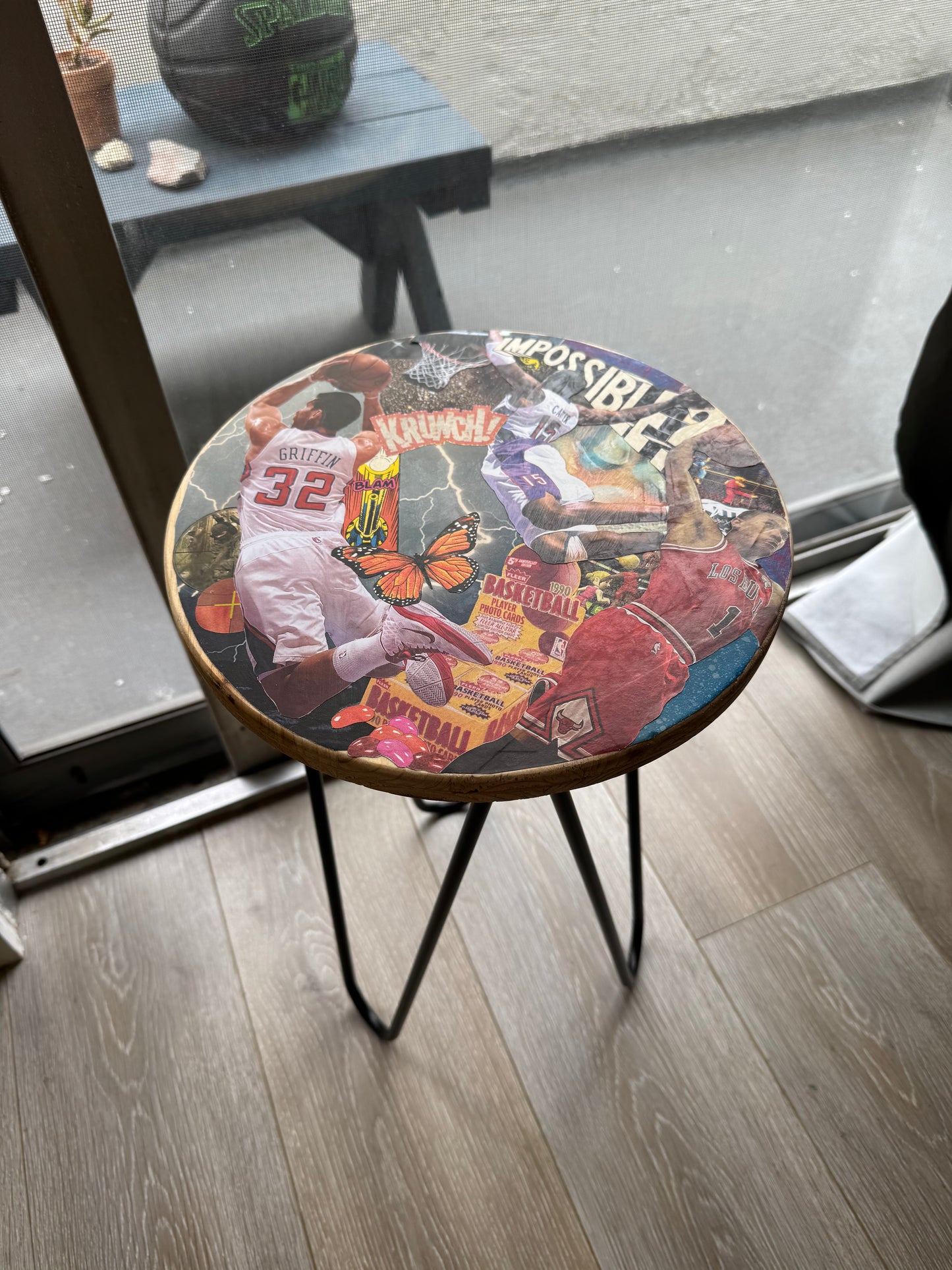 Dunkers Side Table